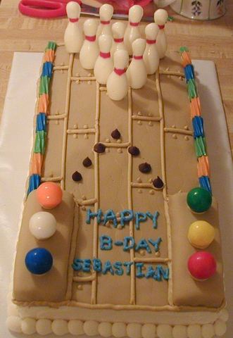 Bowling — handmade cakes