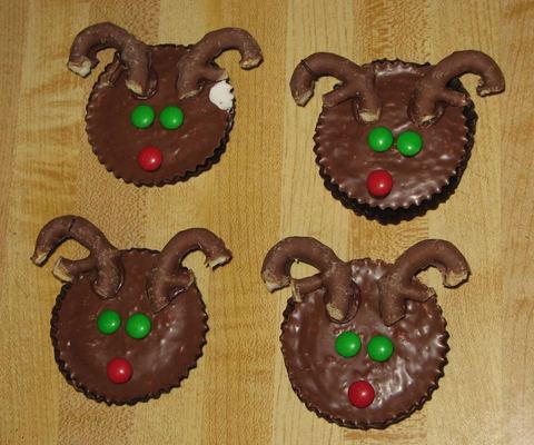 Mallo Cup Reindeer — handmade candy