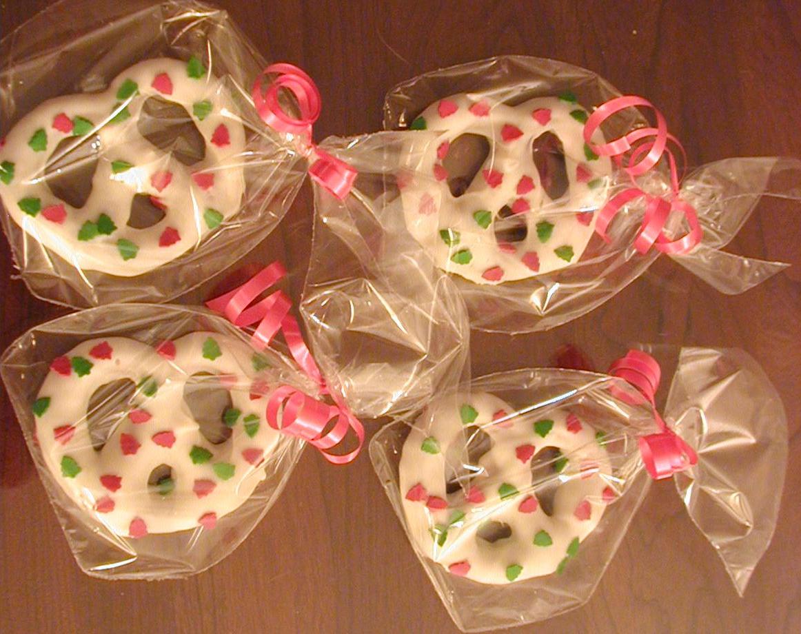 White Chocolate Pretzels — full-size photo