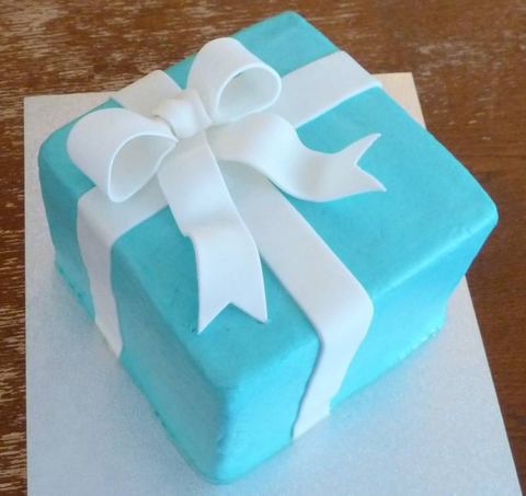 Tiffany Box — handmade cakes
